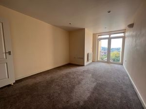 Lounge- click for photo gallery
